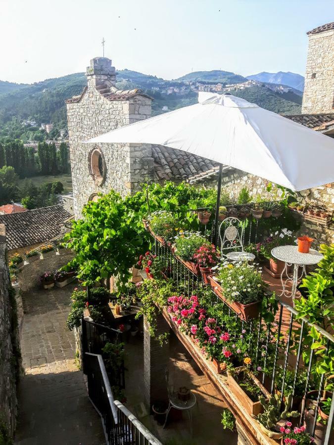 Cuore Del Castello Arrone Exterior photo